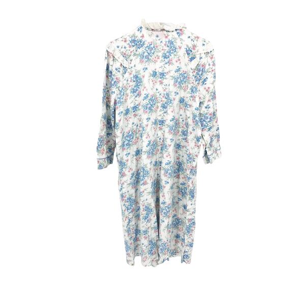 Carriage Court Flannel Modest Nightgown Roses Henley Pintuck Ruffle Size M - Picture 5 of 7